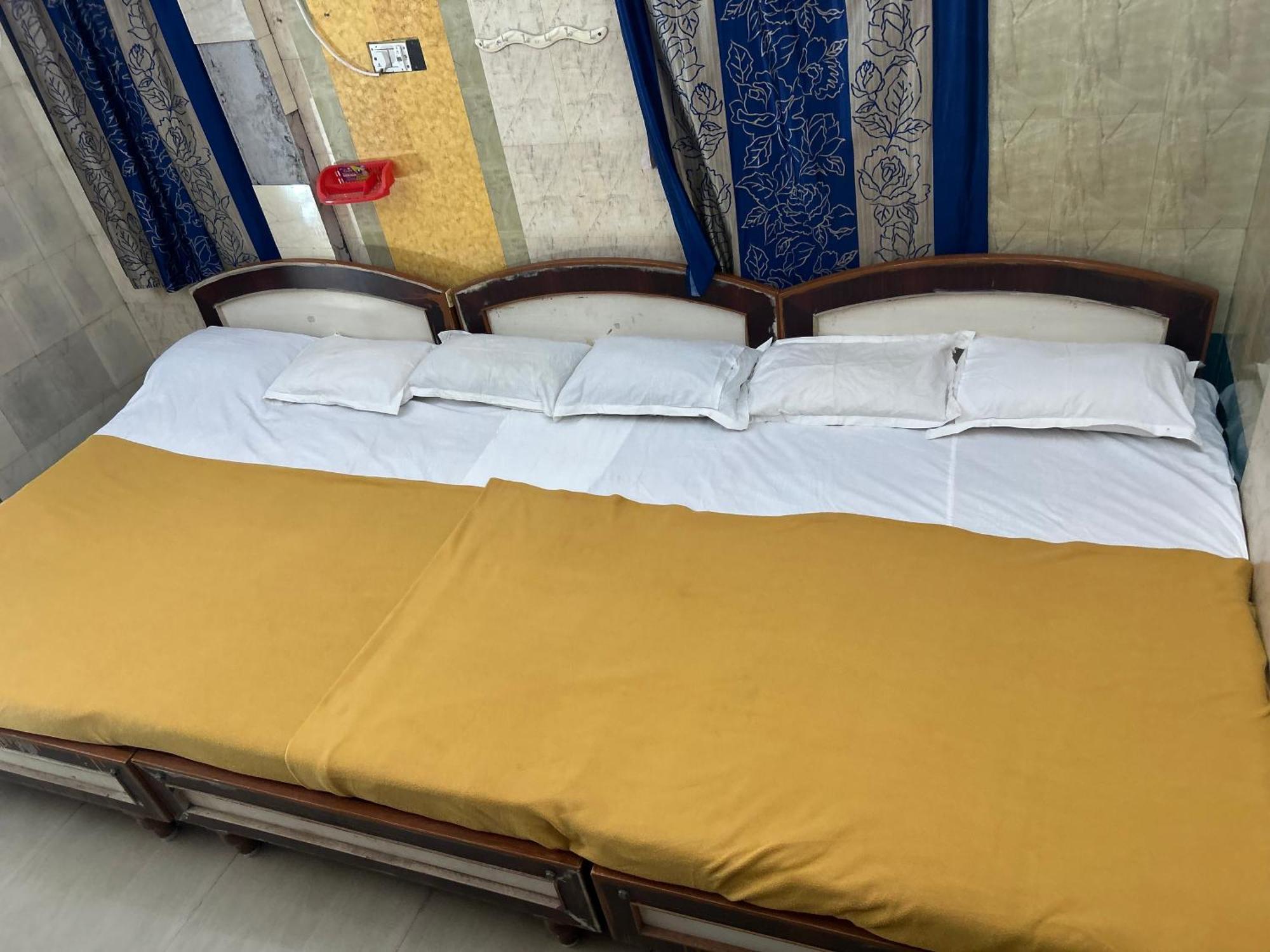 Hotel Chola Lodge Arantāngi エクステリア 写真