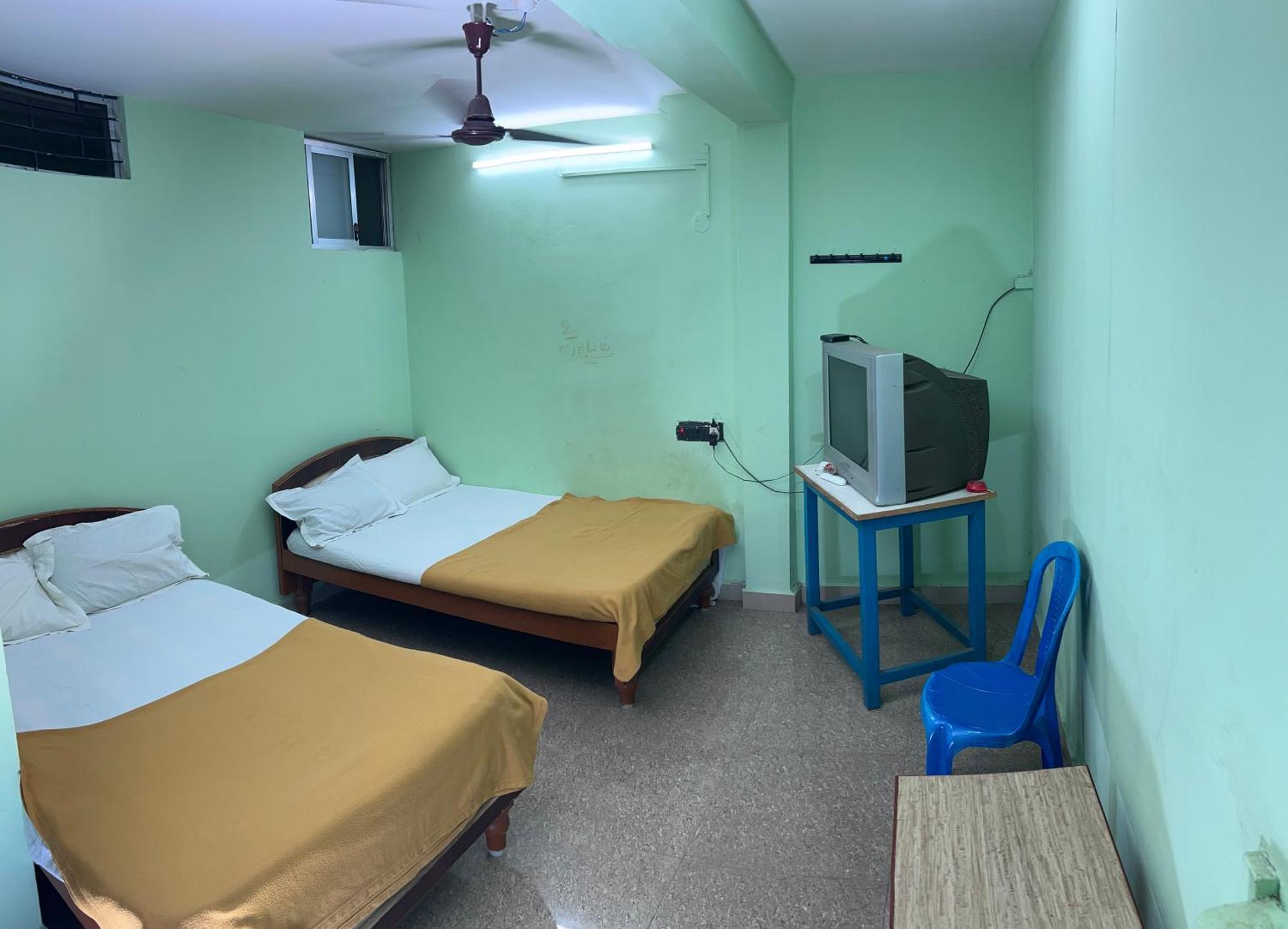 Hotel Chola Lodge Arantāngi エクステリア 写真